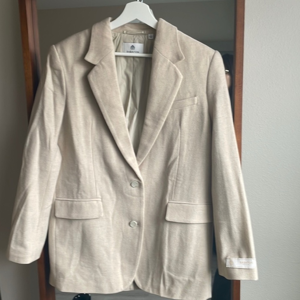 🤍 Aritzia 100% Wool New Agency Blazer Bone